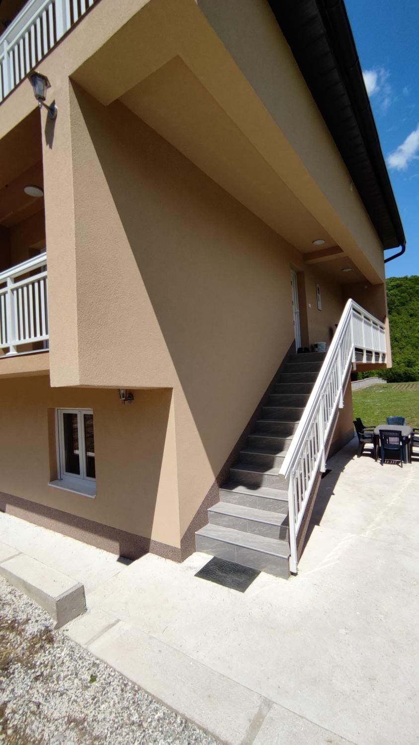 Property building, Day