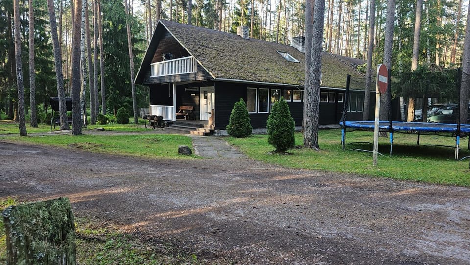 Property building, Garden, Lobby or reception, Shopping Area