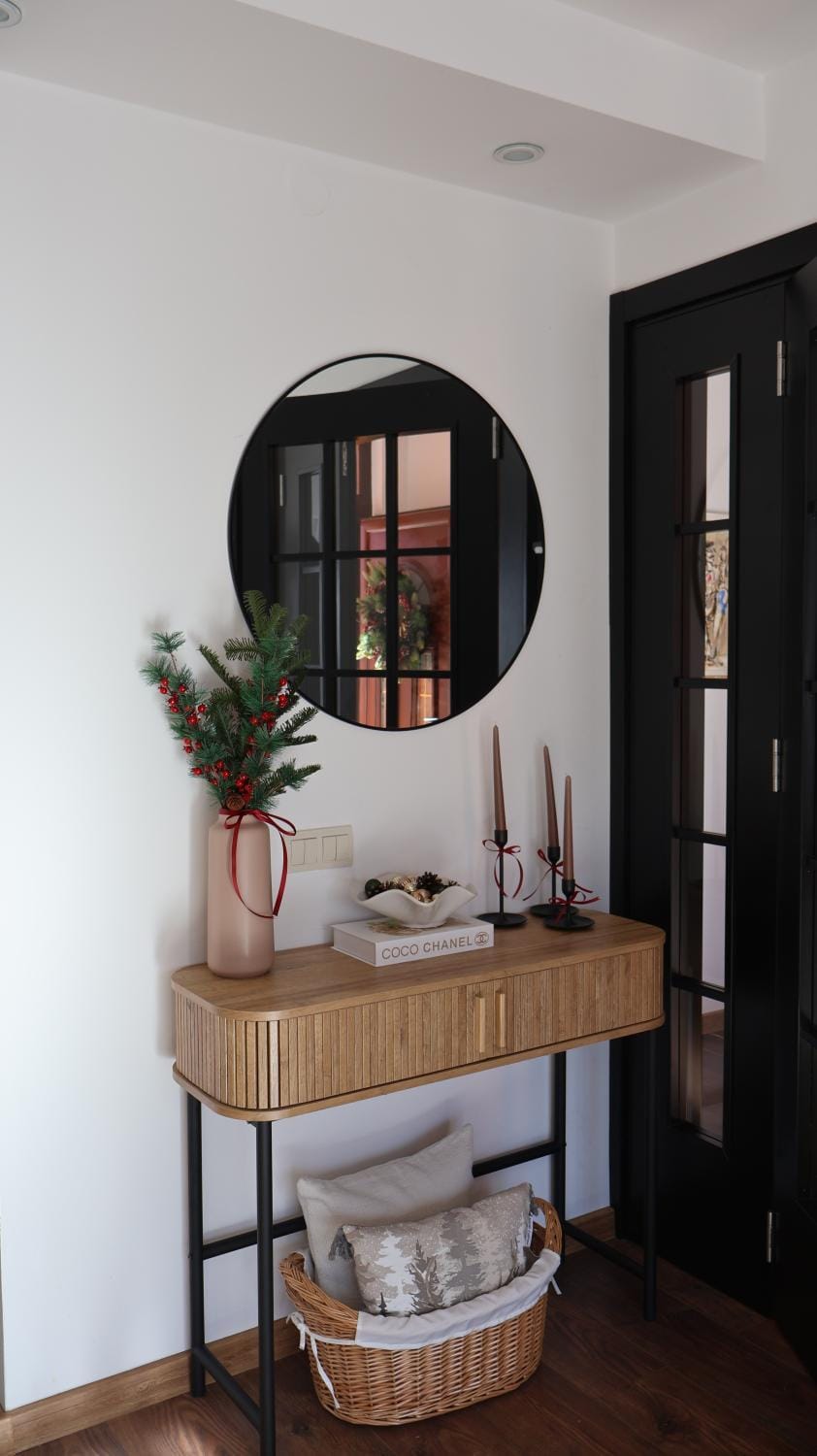 Living room, Decorative detail