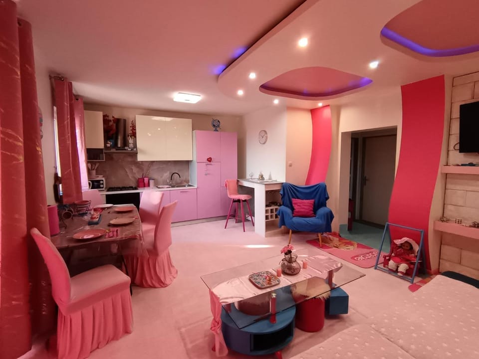 Princess&Prince Apartment with swimming pool and garden Apartment in Rijeka