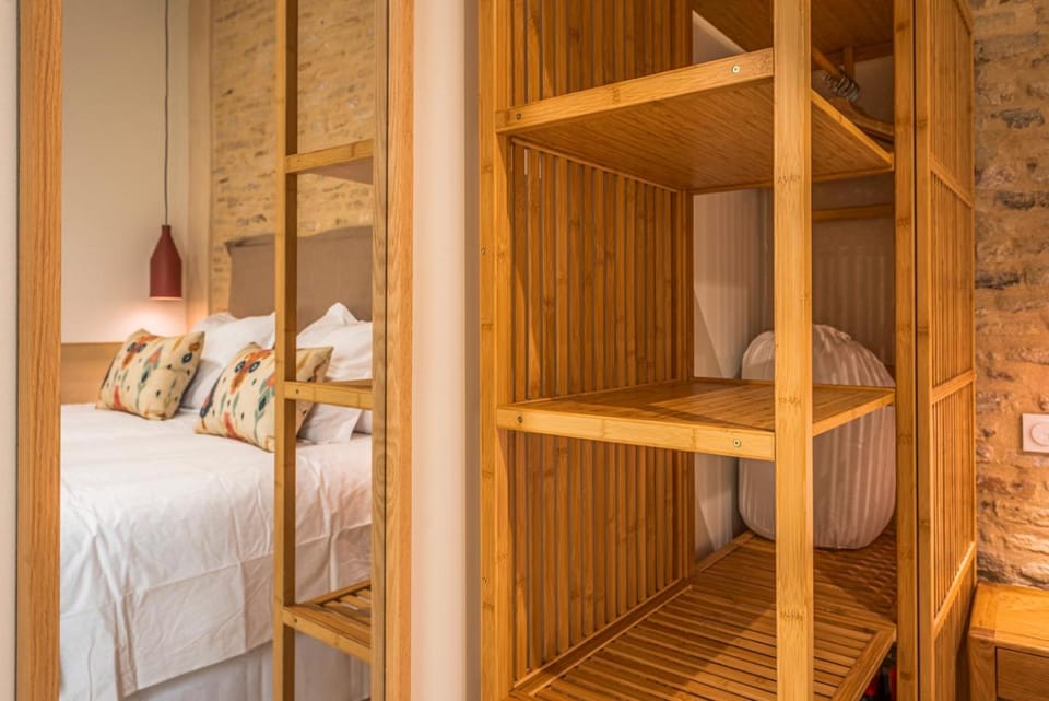 Bed, Bedroom, wardrobe