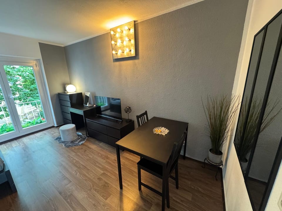 Central CityNest Studio No 8 Apartment in Wuppertal