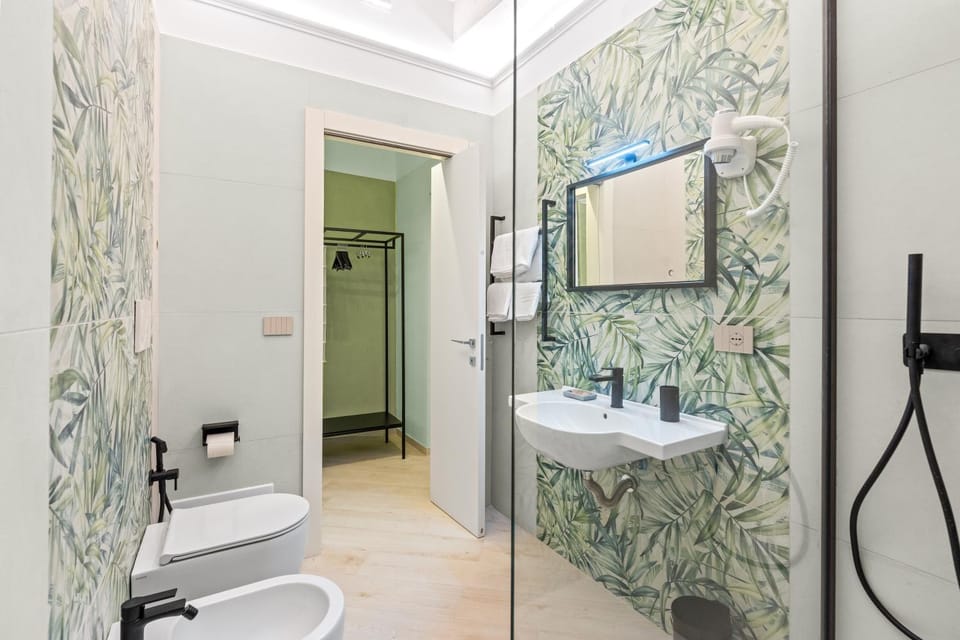 Bathroom, Living room