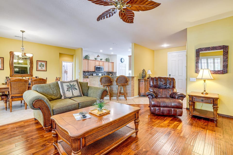 Step-Free, Sun City Grand Home w/ Resort Amenities House in Sun City Grand