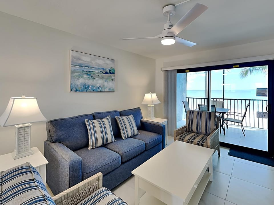 Seaside 207 Apartment in Estero Island