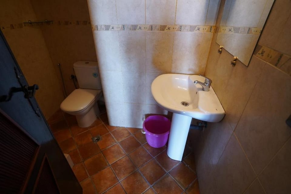 737 Martil Corniche 1 bedroom living room Swimming pool comfort Apartment in Tangier-Tétouan-Al Hoceima