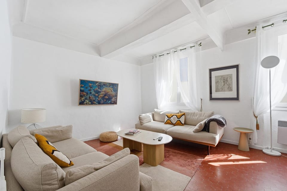 Le Bernardin Duplex - Proche Place Nationale Apartment in Antibes