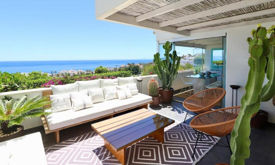 Oceanfront Luxury Escape - Escapada de lujo frente al mar Apartment in Costa del Sol