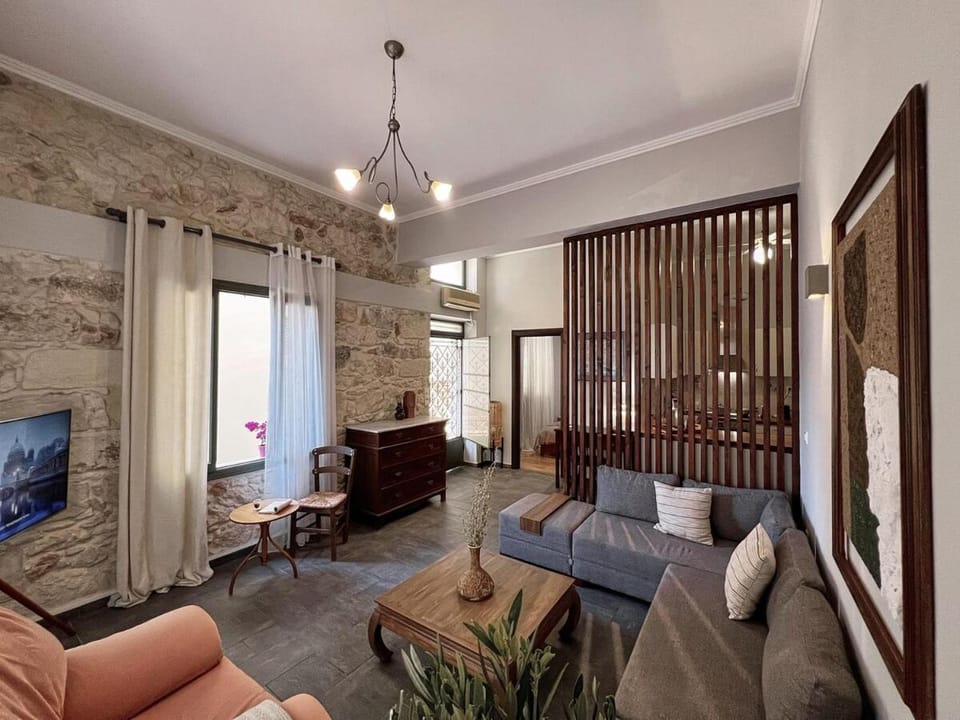 Spiti - Feels Like Home Apartment in Chania
