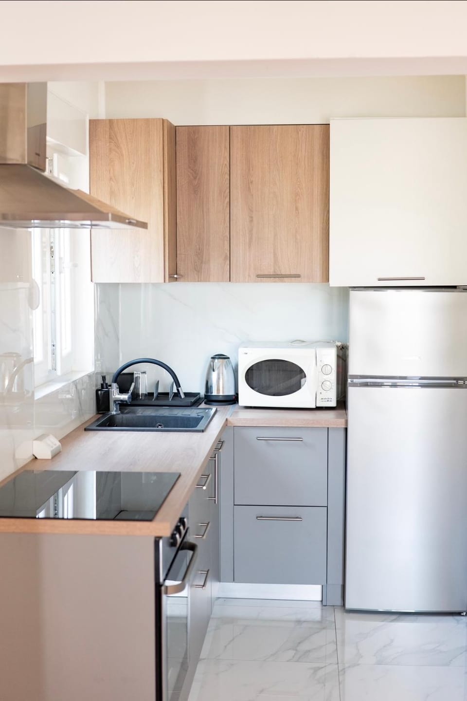 Kitchen or kitchenette, oven, stove
