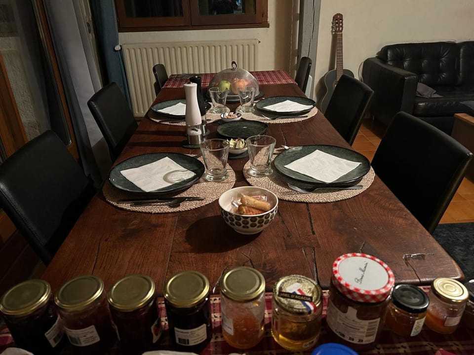 Les Figuiers Bleus Bed and Breakfast in Occitanie
