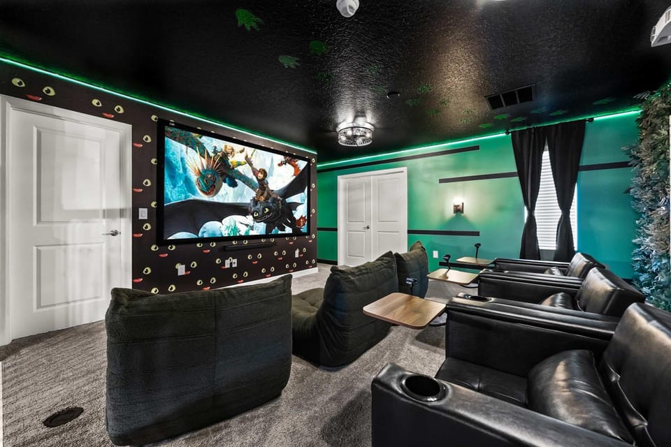 Upstay ChampionsGate 9BR Villa with Pool & Cinema House in Four Corners