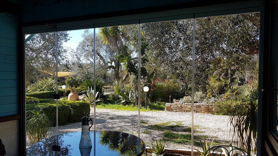 Hot Tub, Garden view, Landmark view