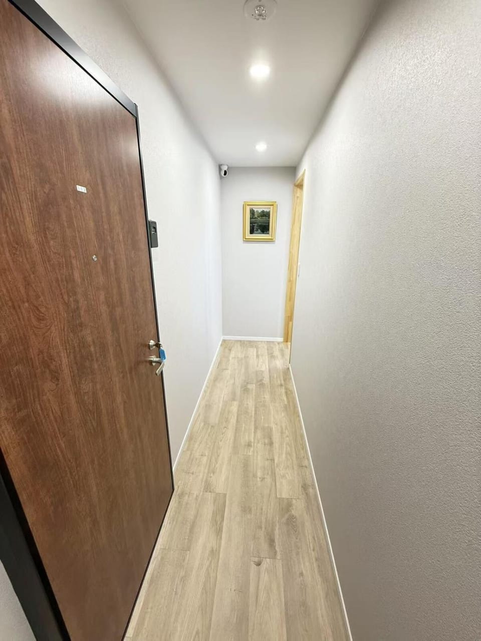 浅草駅徒歩8分 浅草寺すぐそばの仲見世散策ステイ DqcSoY Apartment in Japan