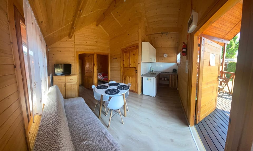 Communal lounge/ TV room, Seating area