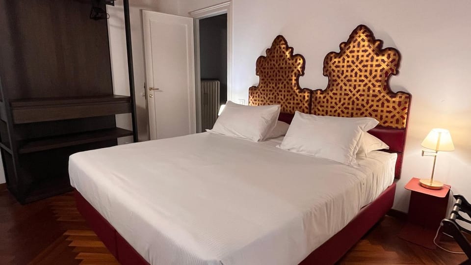 Comedia by Suites alla Maddalena Apartment in Venice