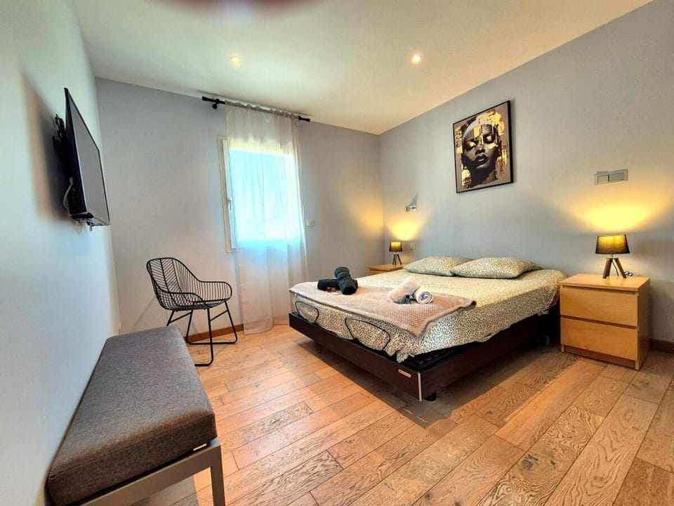 Maison des Iris - clim - patio - parking Villa in Nimes