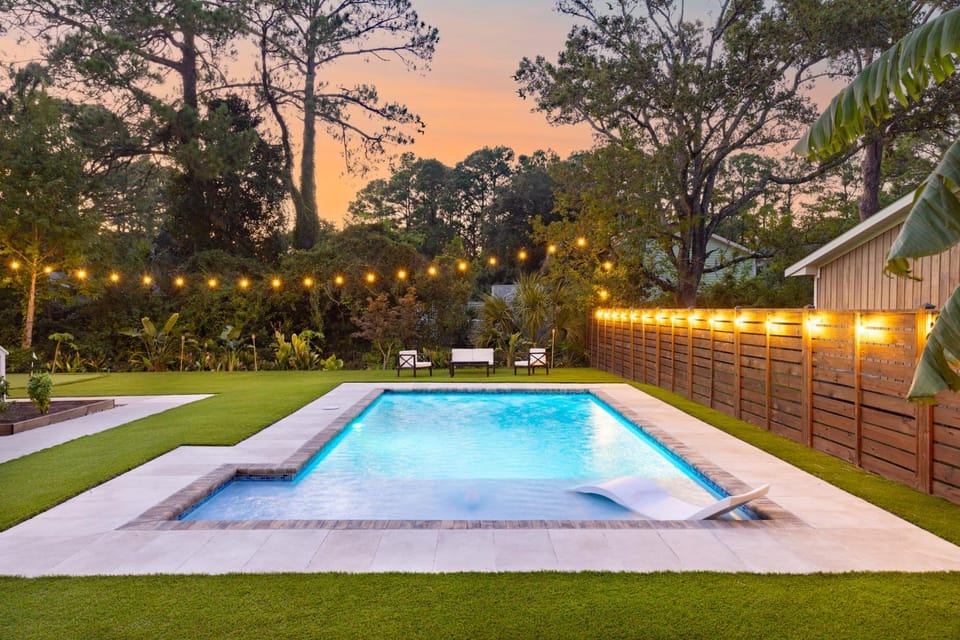 9 Periwinkle Lane House in Folly Field