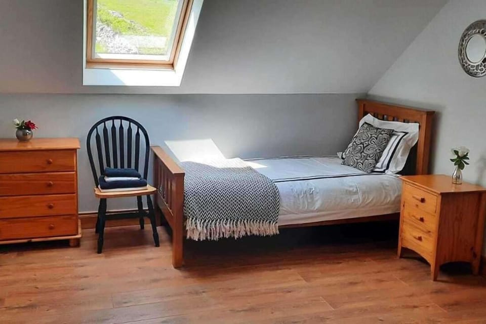Tranquil Retreat at Ailt Cottage- Sleeps13 House in County Donegal