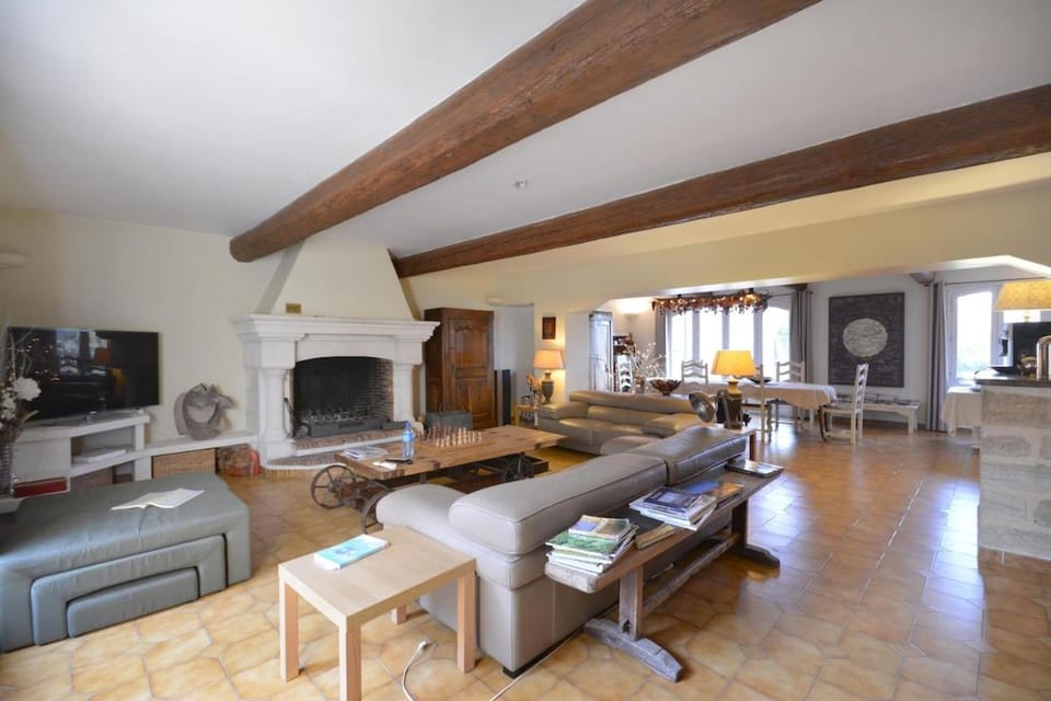 Le moulin vieux, mas authentique en Provence avec piscine Villa in Provence-Alpes-Côte d'Azur