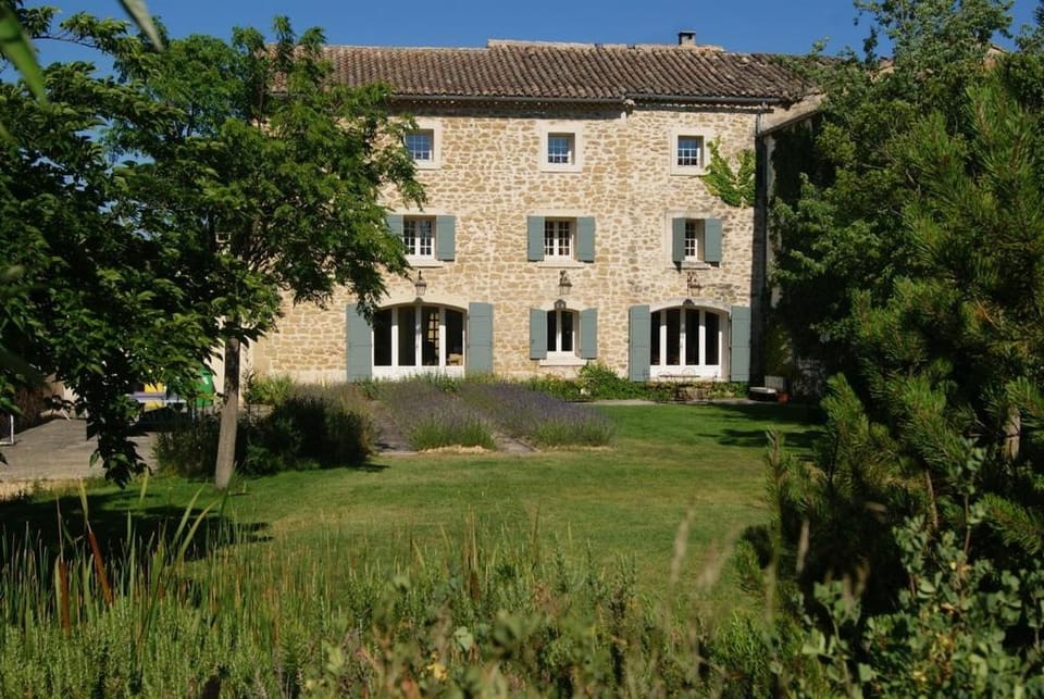 Le moulin vieux, mas authentique en Provence avec piscine Villa in Provence-Alpes-Côte d'Azur