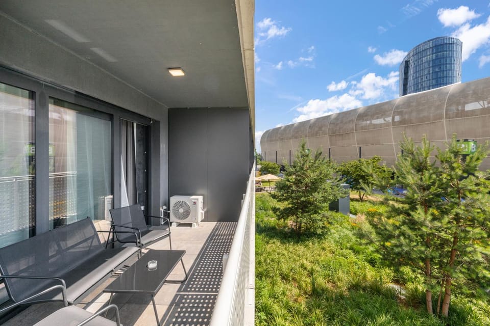 Spring, Day, View (from property/room), Balcony/Terrace, Seating area, Garden view