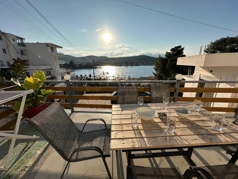 Ion Sea View Apartment in Ksamil