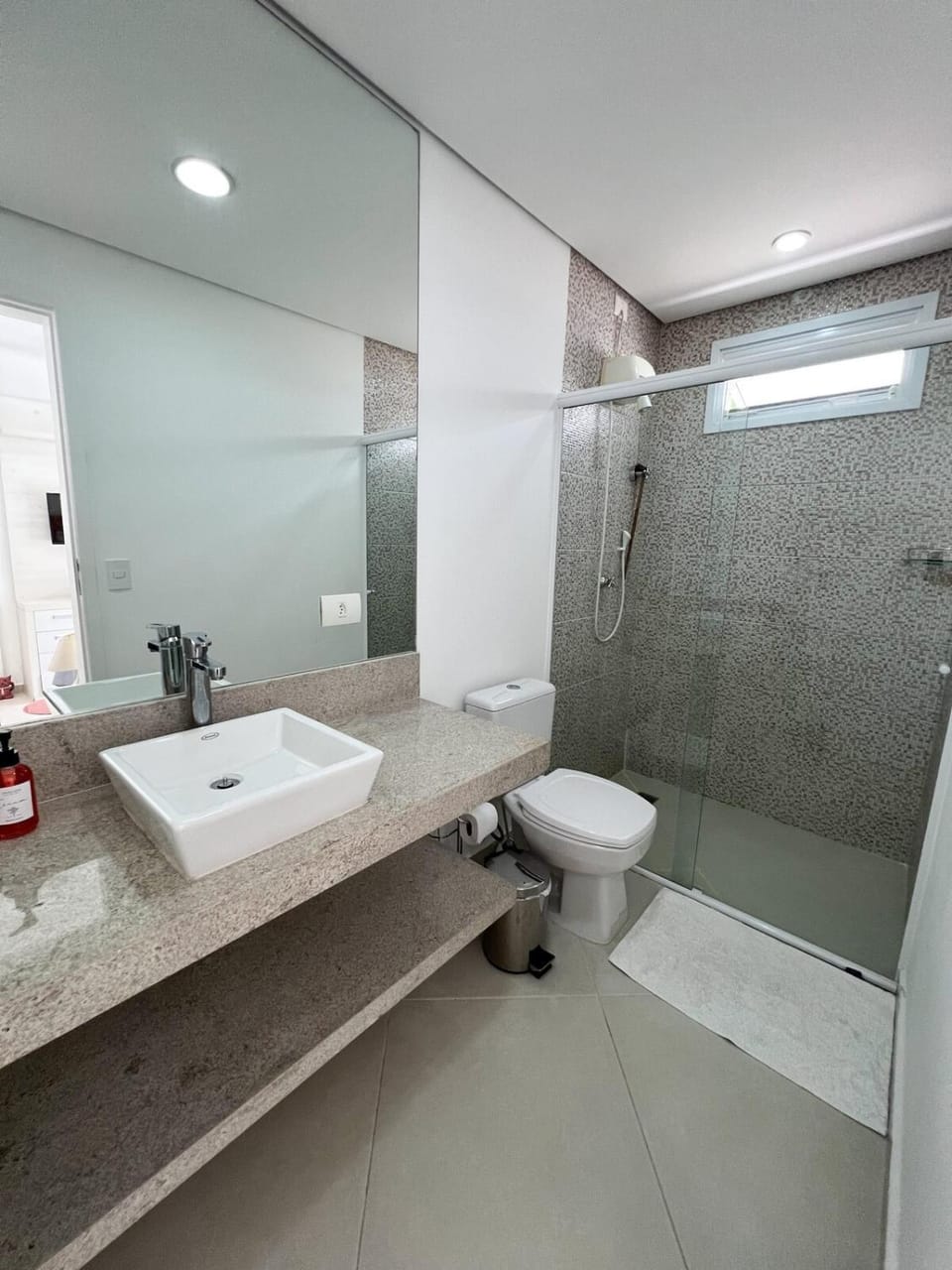 Casa Luxo em Condomínio 5 suítes 100 m da praia Ágata House in State of São Paulo
