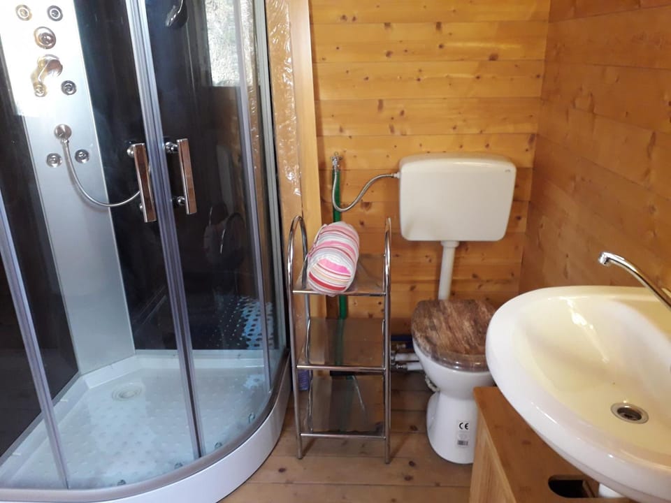 A-Sissy-Hof Tierschutzhof Apartment in Austria