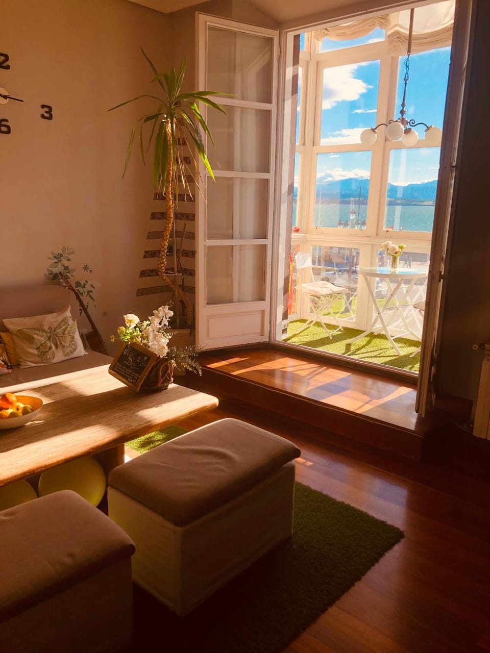 Patio, Patio, Balcony/Terrace, Living room, Seating area, Dining area