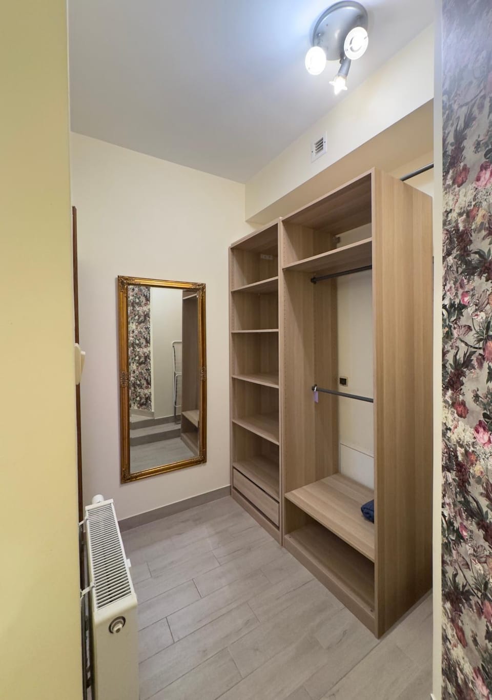 wardrobe