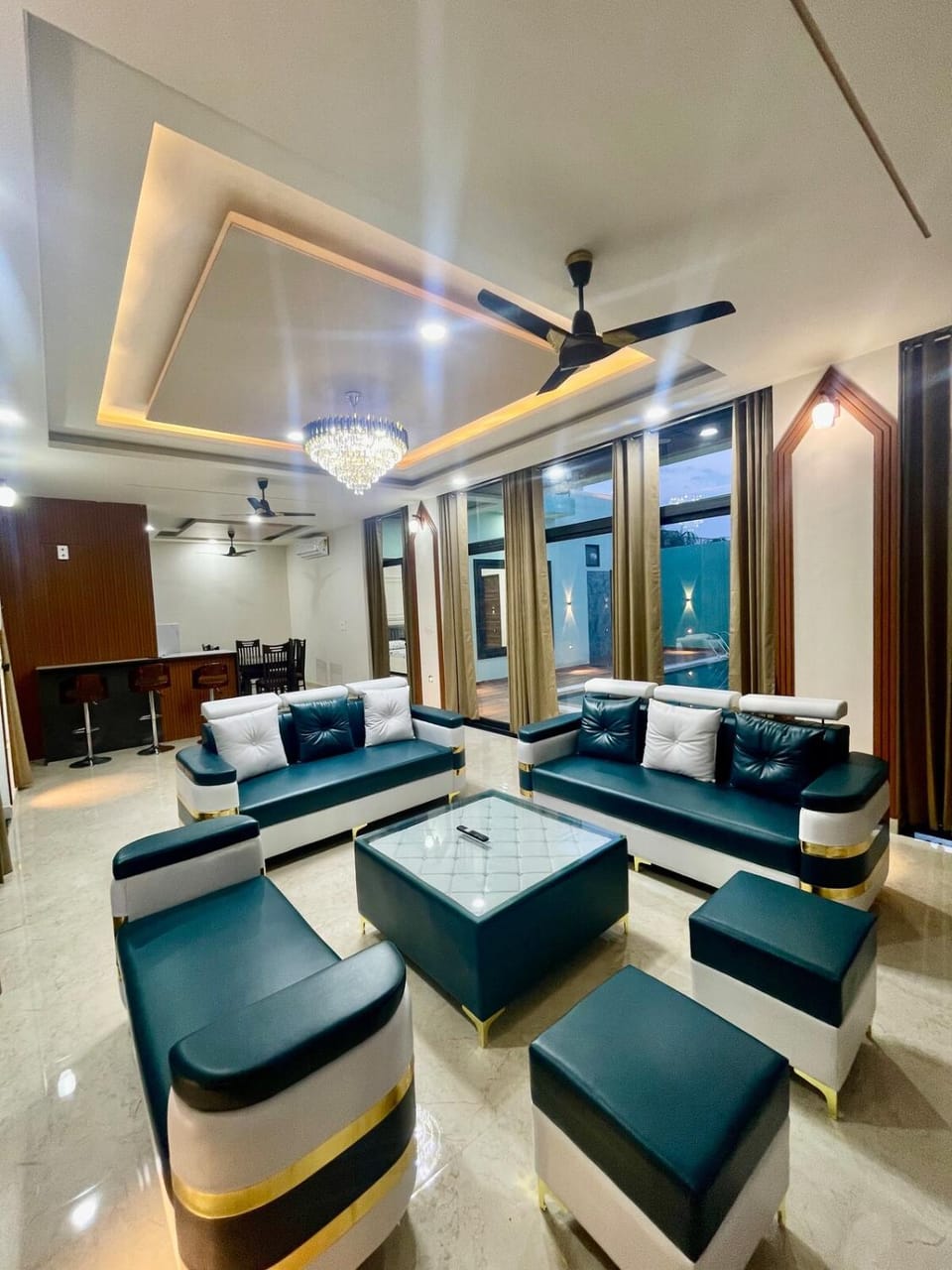 ZenRoofs - Pool Farm House Villa in Jaipur