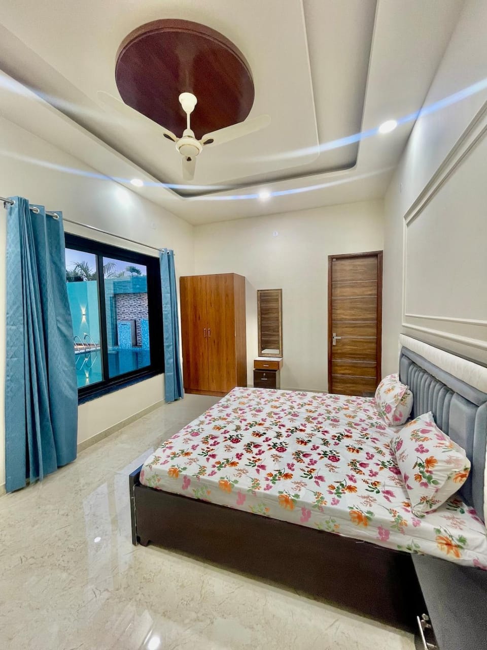 ZenRoofs - Pool Farm House Villa in Jaipur