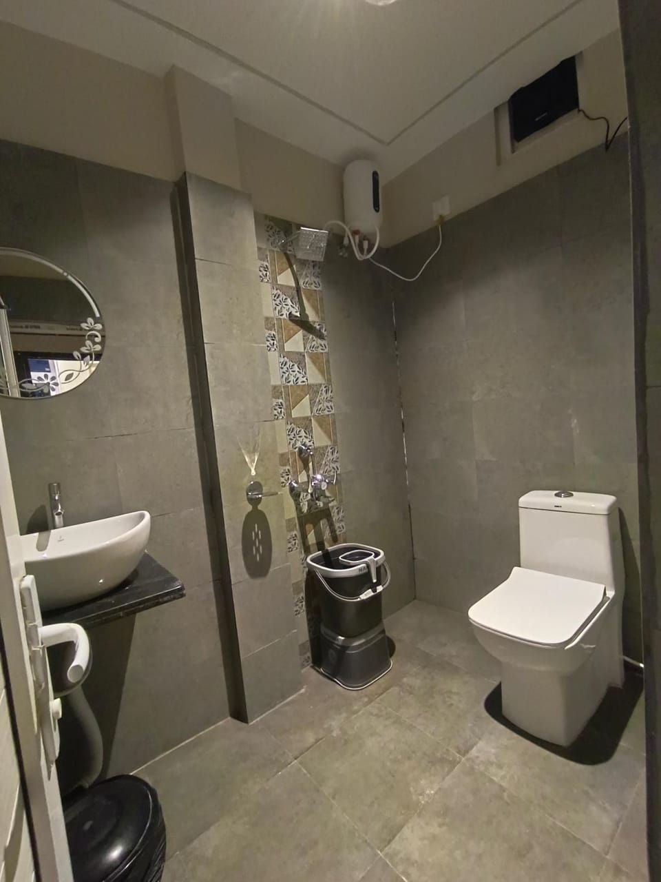 Toilet, Bathroom
