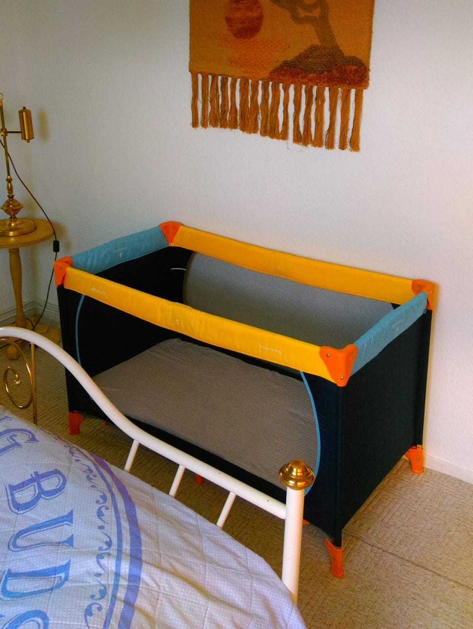 cot