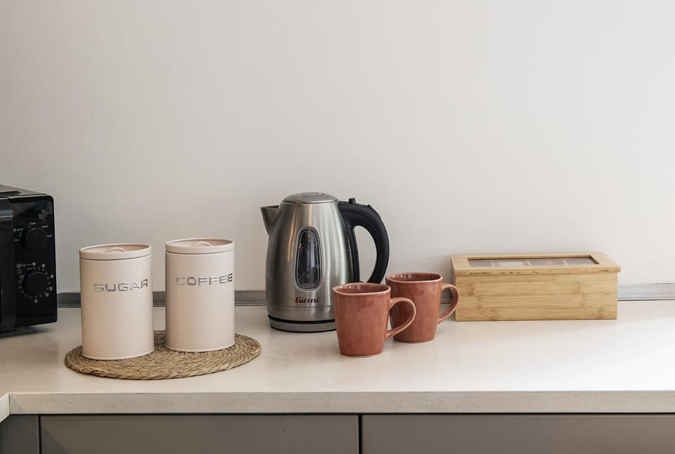 Coffee/tea facilities, Kitchen or kitchenette