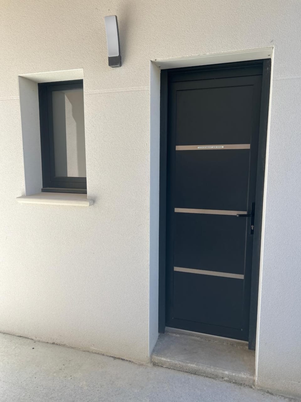Facade/entrance