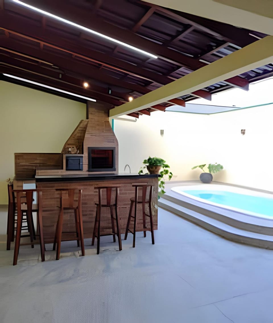 BBQ facilities, Kitchen or kitchenette