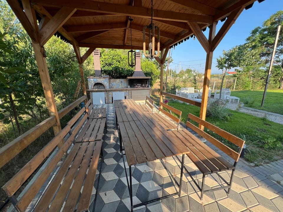 T & I Villa firepit, BBQ & grill Villa in Tirana County, Albania