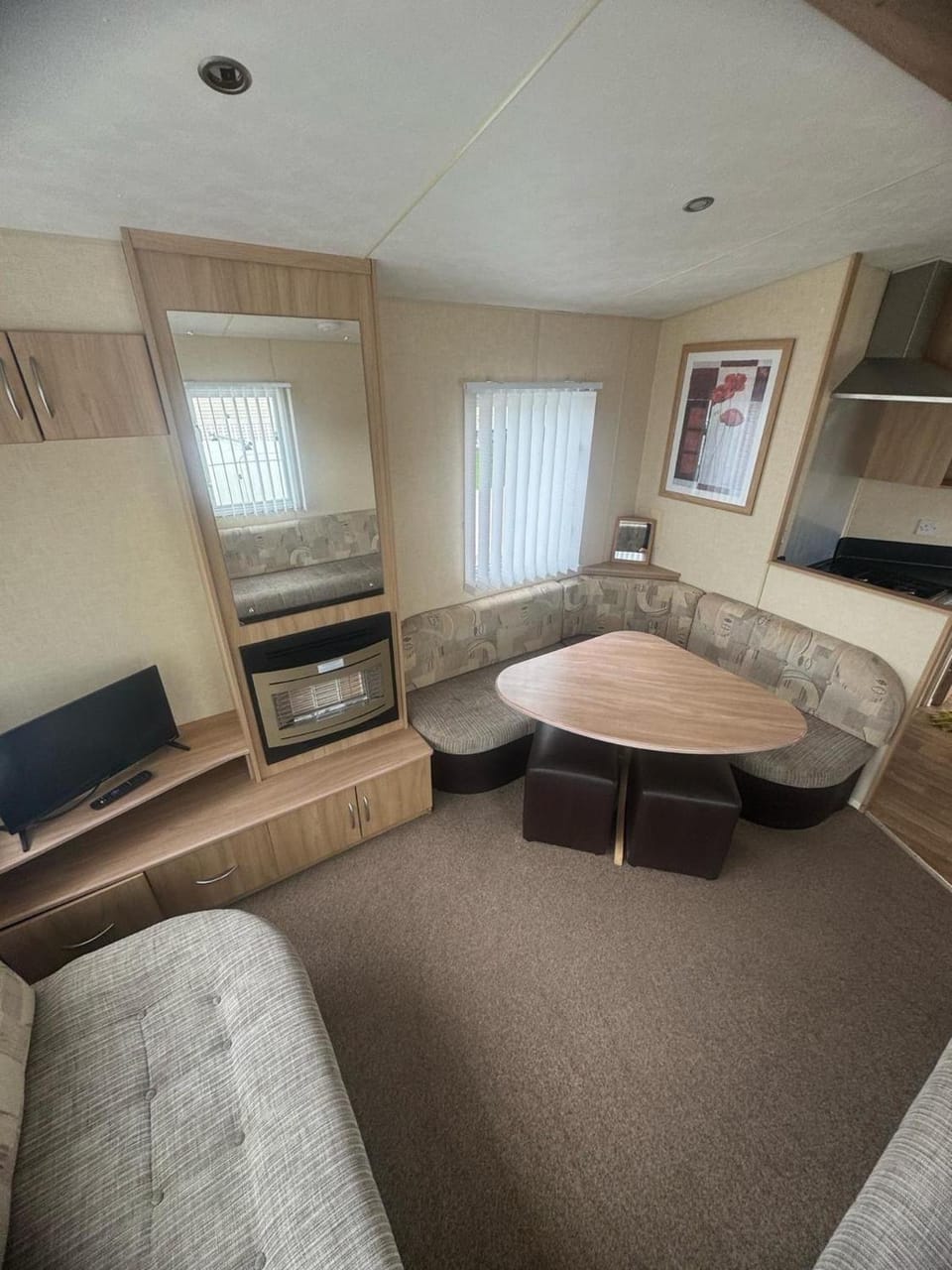 Living room, Dining area