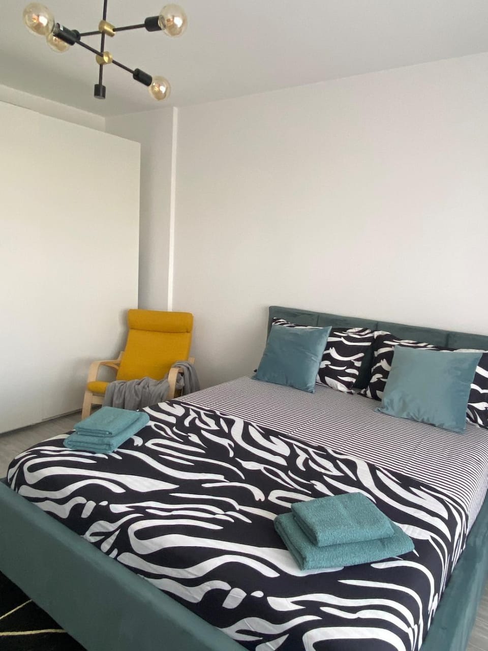 Apartament modern cu balcon Apartment in Bucharest