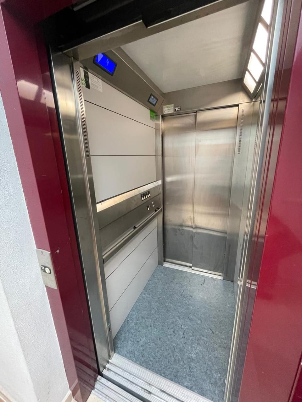 elevator