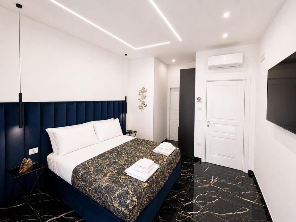 Appartamento Alla Stazione 2 Bed and Breakfast in Naples