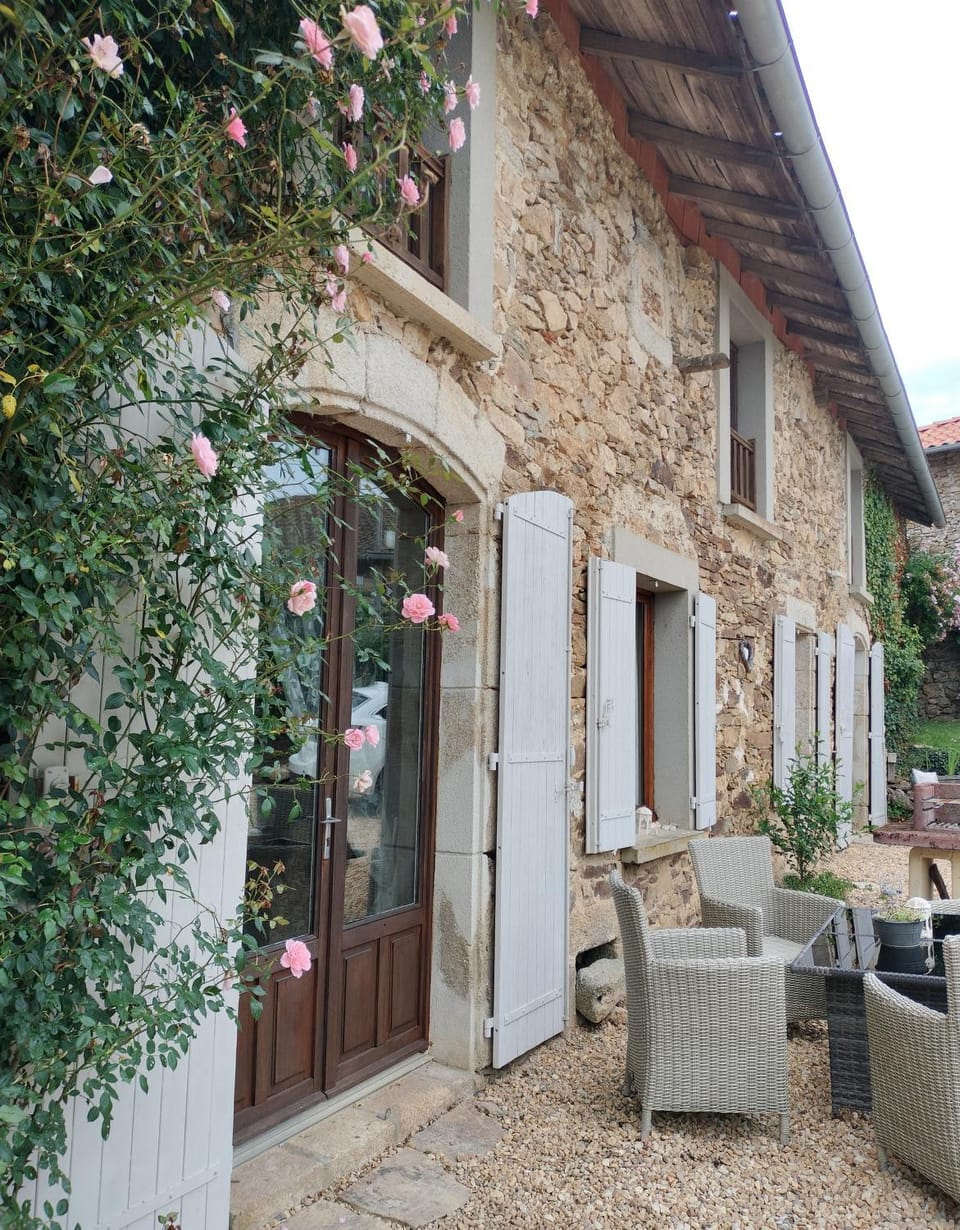 La Place Du Pierre House in Nouvelle-Aquitaine