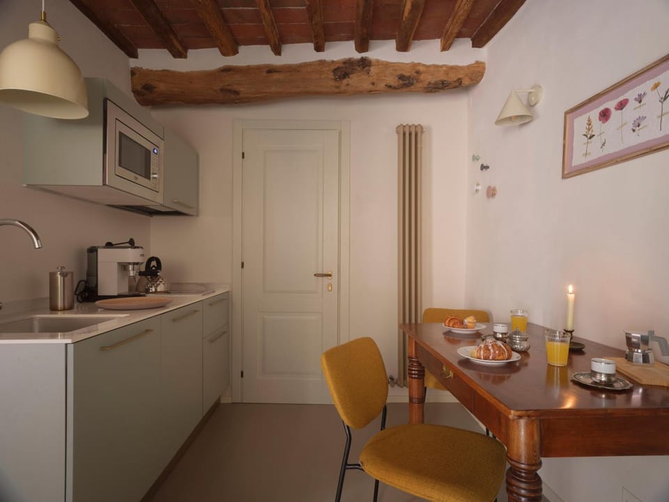 Bright Design Apt in Lucca Numa Apartments Apartment in Capannori