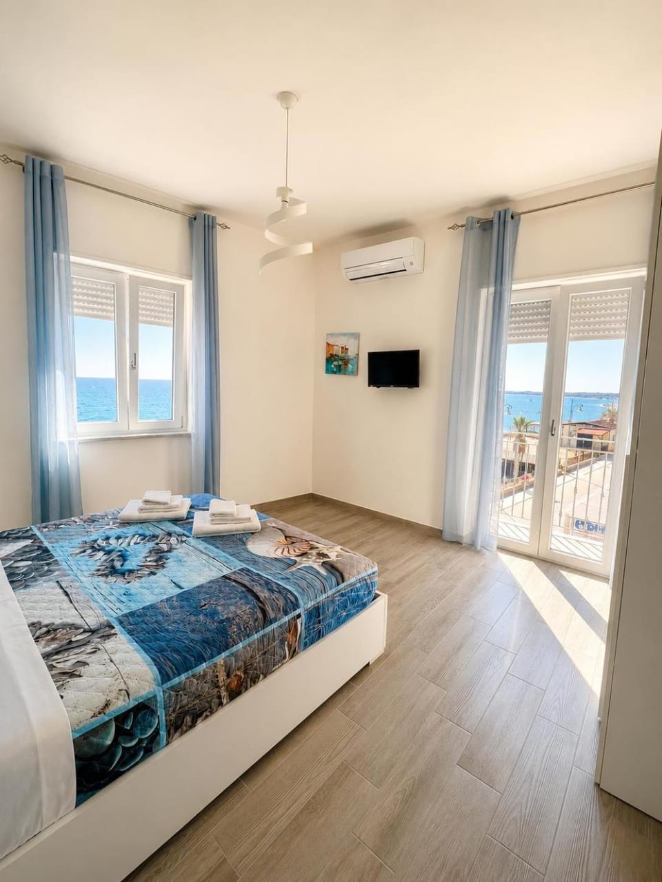 La Finestra Sul Mare Bed and Breakfast in Calabria