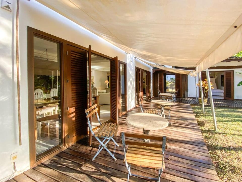 Stylish Cozy Home Between Geribá Beach & Downtown House in Armacao dos Buzios