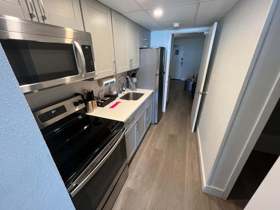 Briza By Casanita - Oceanfront Luxury Suite House in Myrtle Beach