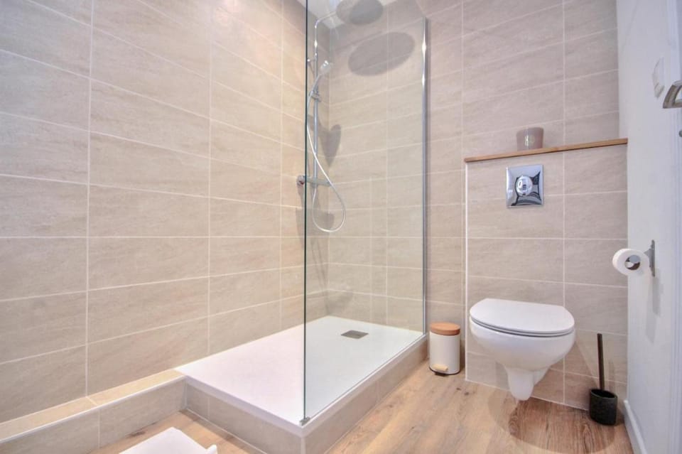 Terracotta Suite T6 - Idéal entreprises & familles Apartment in Rennes