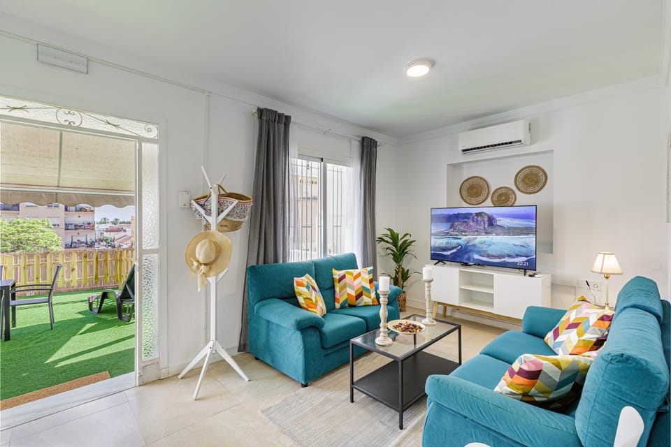 TV and multimedia, Living room, air conditioner